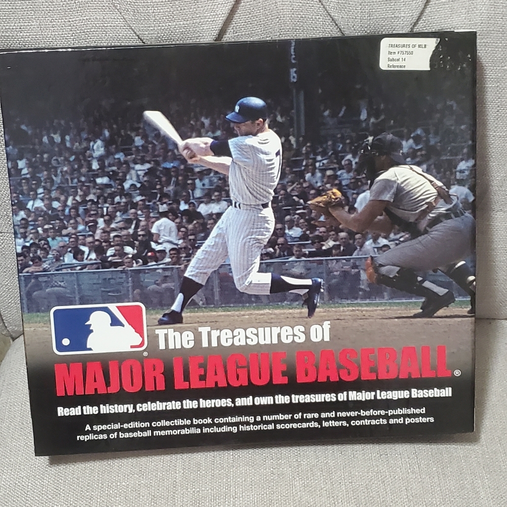 Major league Baseball book